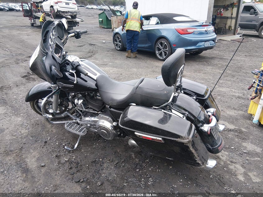 2022 Harley-davidson Street glide VIN 1HD1KBC18NB639560 IAAI salvage auction — ALL OVER, Salvage Title, sold $7,500 on 2026-09-08 (photo 3)