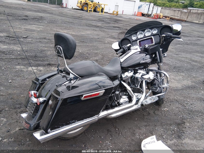 2022 Harley-davidson Street glide VIN 1HD1KBC18NB639560 IAAI salvage auction — ALL OVER, Salvage Title, sold $7,500 on 2026-09-08 (photo 4)