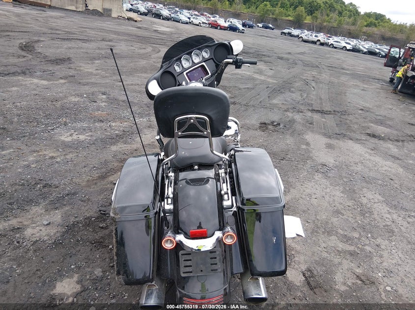 2022 Harley-davidson Street glide VIN 1HD1KBC18NB639560 IAAI salvage auction — ALL OVER, Salvage Title, sold $7,500 on 2026-09-08 (photo 6)