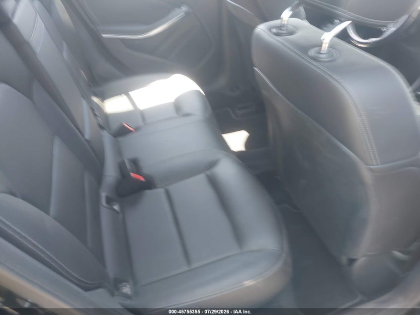 2019 Mercedes-benz Gla-klasse VIN WDCTG4EB7KU009679 IAAI salvage auction — LEFT FRONT, Salvage Title, sold $3,100 on 2026-08-06 (photo 8)