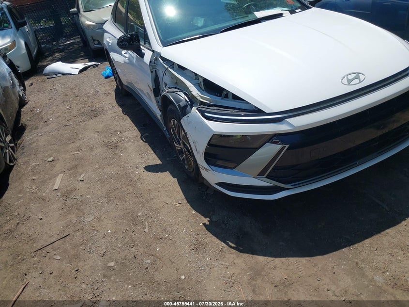 2026 Hyundai Sonata VIN KMHL24JJ3TA137563 IAAI salvage auction — RIGHT FRONT, Salvage Title, sold $15,000 on 2026-08-03 (photo 6)