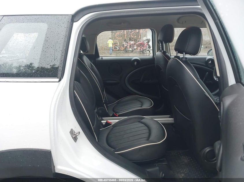 2012 Mini VIN WMWZC5C58CWM12040 IAAI salvage auction — NORMAL WEAR, Salvage Title, sold $1,475 on 2026-08-10 (photo 8)