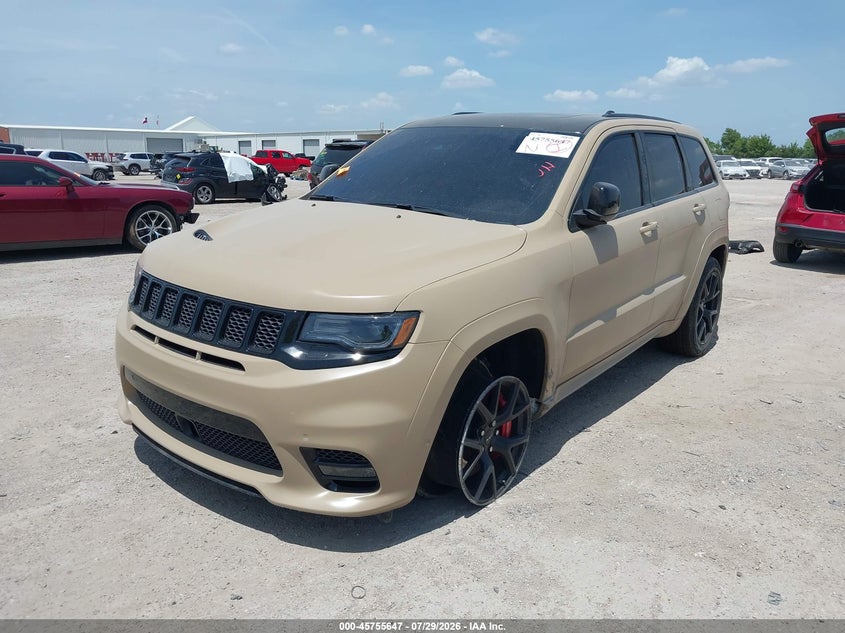 2020 Jeep Grand Cherokee VIN 1C4RJFDJ2LC352557 IAAI salvage auction — THEFT, Wait Title, sold $25 on 2026-08-31 (photo 2)