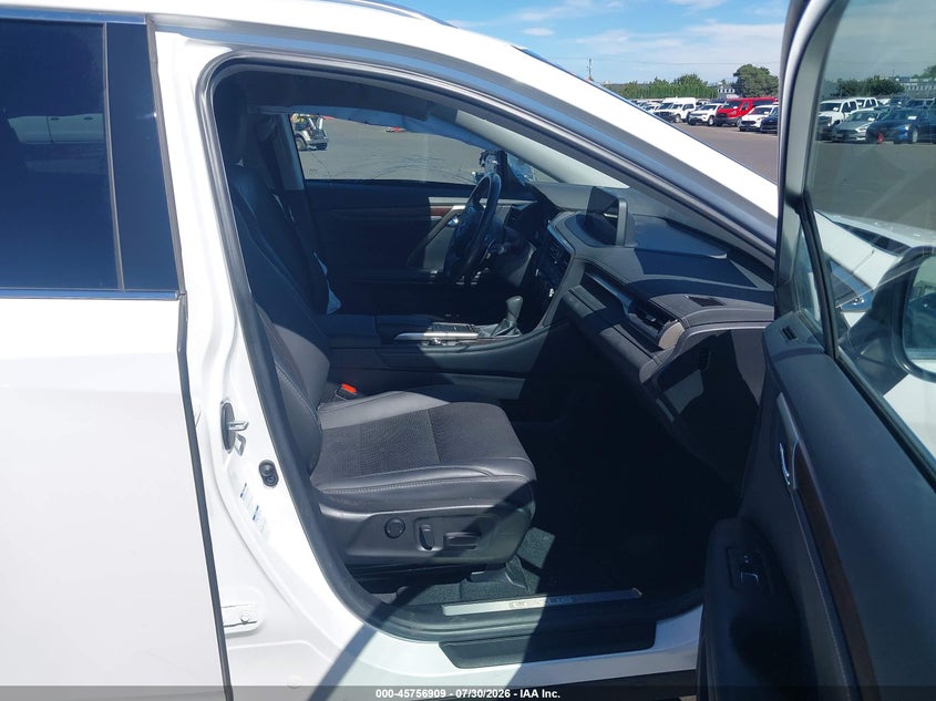 2022 Lexus Rx VIN 2T2HGMDA2NC088180 IAAI salvage auction — SIDE, Salvage Title, sold $22,825 on 2026-09-10 (photo 5)