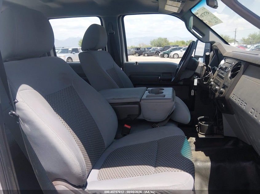 2016 Ford F-450 VIN 1FT8W4DTXGED31677 IAAI salvage auction — NORMAL WEAR, Sf97 (Arizona), sold $24,200 on 2026-08-25 (photo 5)