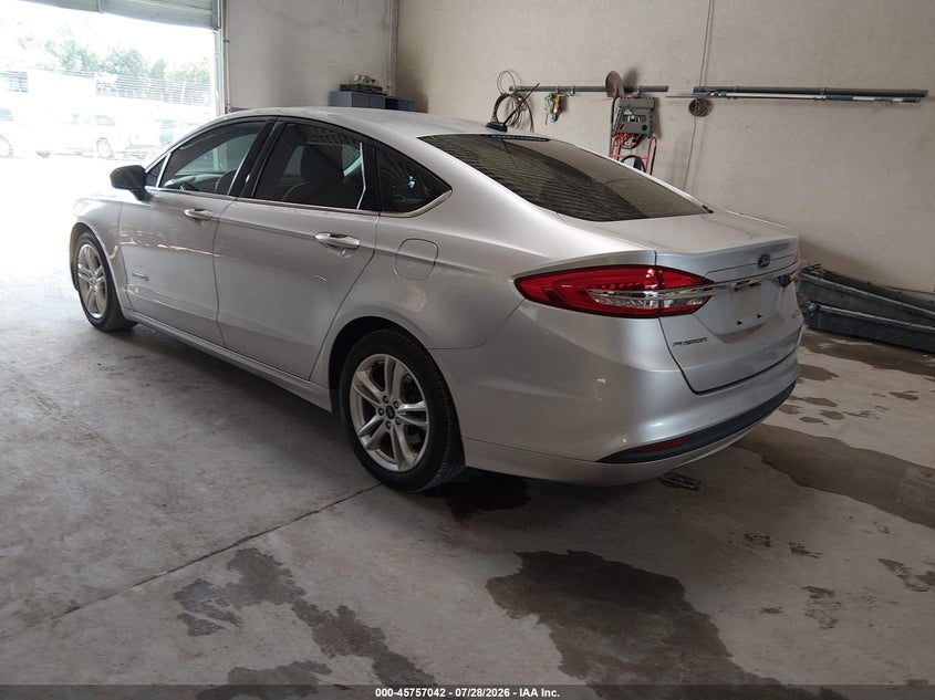 2018 Ford Fusion VIN 3FA6P0UUXJR212740 IAAI salvage auction — NORMAL WEAR, SF97 (Oklahoma), sold $11,025 on 2026-09-03 (photo 3)