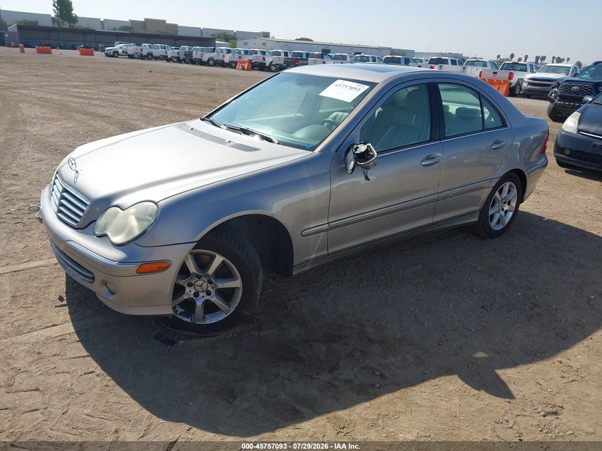 2007 Mercedes-benz C class VIN WDBRF54H37A921831 IAAI salvage auction — SUSPENSION, Salvage (California), sold $350 on 2026-08-17 (photo 2)