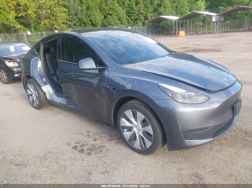 2023 Tesla Model y VIN 7SAYGDEE4PA205763 — IAAI salvage auction photo