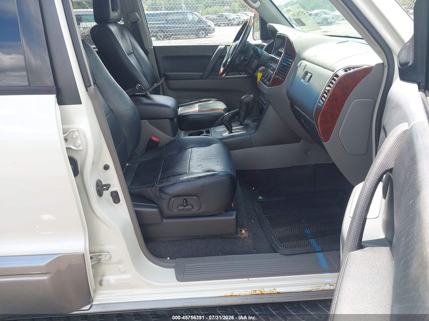 2006 Mitsubishi Montero VIN JA4MW51S46J000285 IAAI salvage auction — FRONT END, Clear (Massachusetts), sold $725 on 2026-08-19 (photo 5)