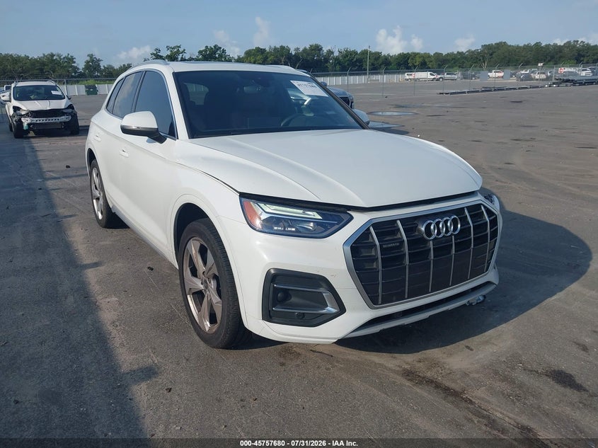 2021 Audi Q5 VIN WA1BAAFY5M2038451 IAAI salvage auction — LEFT FRONT, Wait Title, sold $9,600 on 2026-08-25 (photo 1)