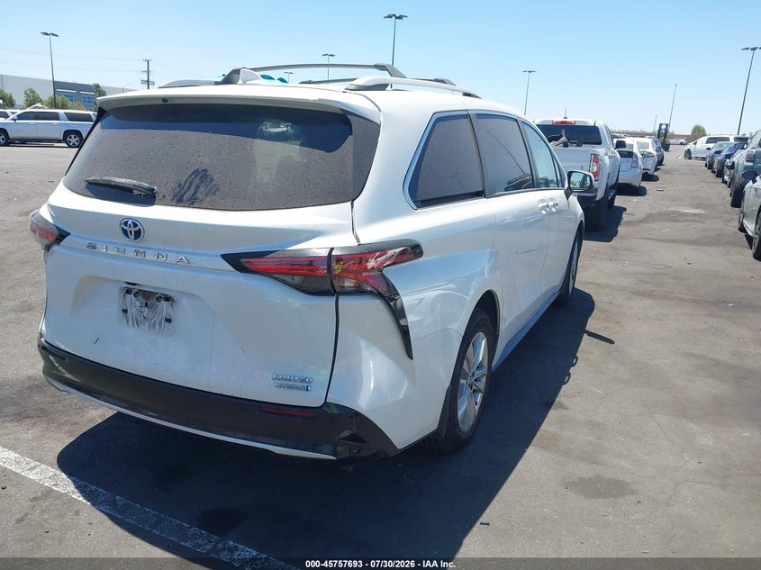 2022 Toyota Sienna VIN 5TDZRKEC8NS105109 IAAI salvage auction — SIDE, Wait Title, sold $16,300 on 2026-08-23 (photo 4)