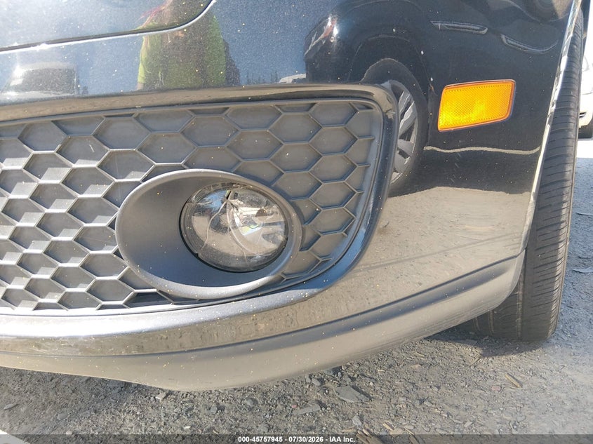 2009 Volkswagen Gti VIN WVWHV91K99W132824 IAAI salvage auction — NORMAL WEAR, Clear (Washington), sold $275 on 2026-08-12 (photo 6)