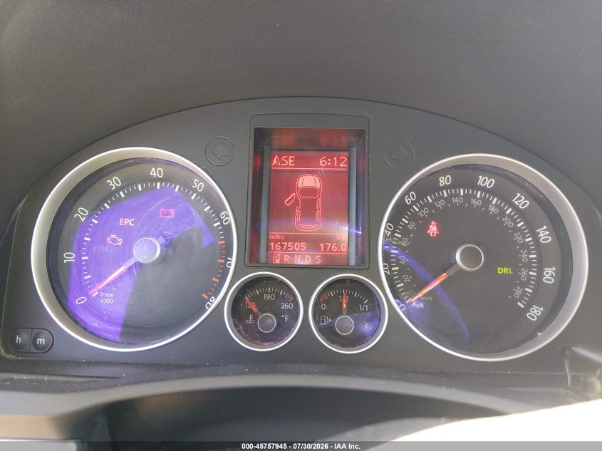 2009 Volkswagen Gti VIN WVWHV91K99W132824 IAAI salvage auction — NORMAL WEAR, Clear (Washington), sold $275 on 2026-08-12 (photo 7)