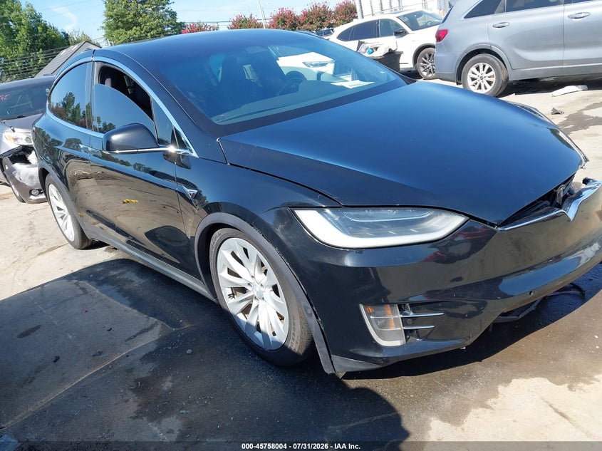 2017 Tesla Model x VIN 5YJXCAE2XHF077364 IAAI salvage auction — LEFT FRONT, Salvage (North Carolina), sold $5,475 on 2026-09-13 (photo 1)