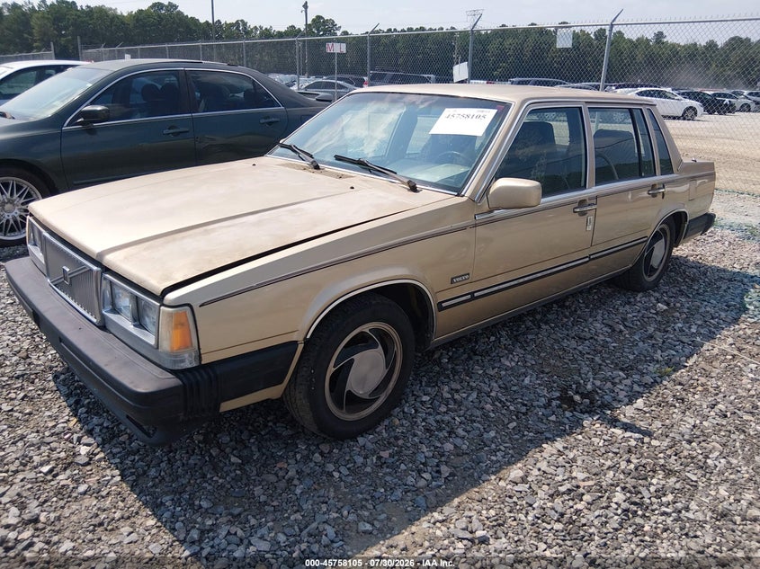 1986 Volvo 760 VIN YV1GX8743G1008027 IAAI salvage auction — NORMAL WEAR, Clear (Georgia), sold $200 on 2026-08-07 (photo 2)