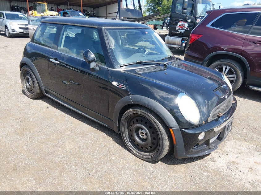 2004 Mini Cooper VIN WMWRE334X4TD79442 IAAI salvage auction — NORMAL WEAR, Original (Ohio), sold $3,150 on 2026-08-12 (photo 1)