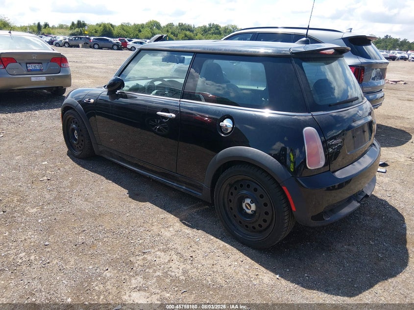 2004 Mini Cooper VIN WMWRE334X4TD79442 IAAI salvage auction — NORMAL WEAR, Original (Ohio), sold $3,150 on 2026-08-12 (photo 3)