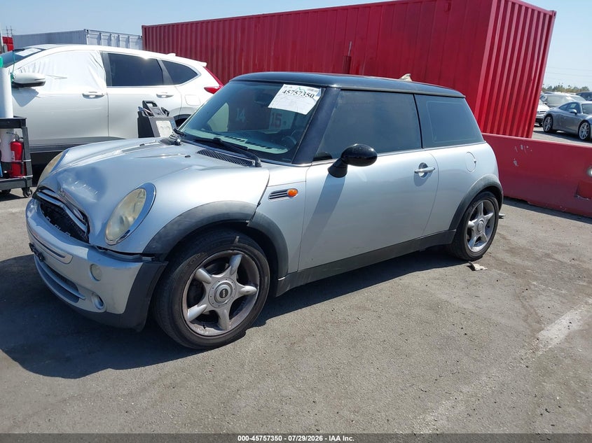 2006 Mini Cooper VIN WMWRC33546TK71588 IAAI salvage auction — FRONT END, Salvage (California), sold $700 on 2026-08-06 (photo 2)
