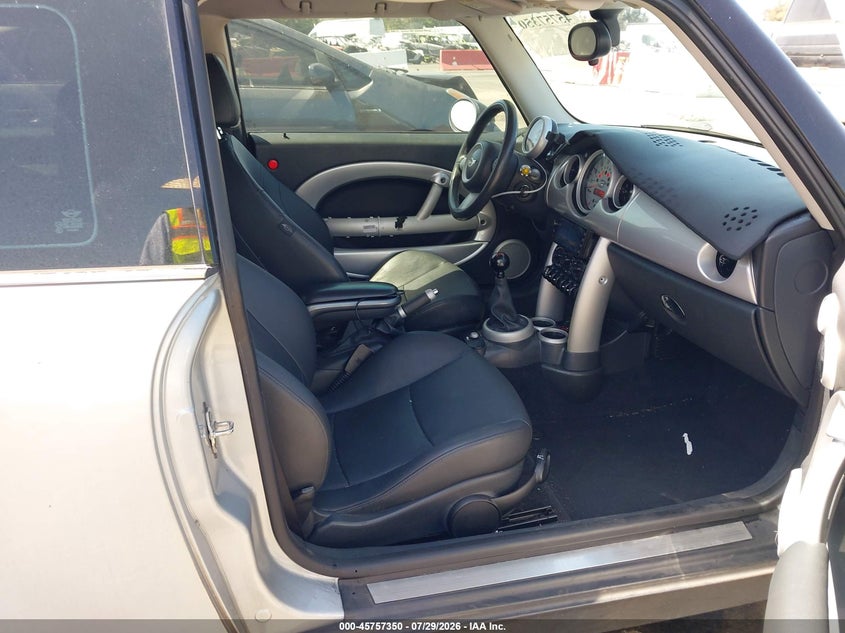 2006 Mini Cooper VIN WMWRC33546TK71588 IAAI salvage auction — FRONT END, Salvage (California), sold $700 on 2026-08-06 (photo 5)