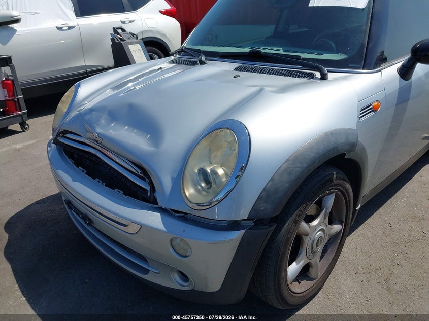 2006 Mini Cooper VIN WMWRC33546TK71588 IAAI salvage auction — FRONT END, Salvage (California), sold $700 on 2026-08-06 (photo 6)