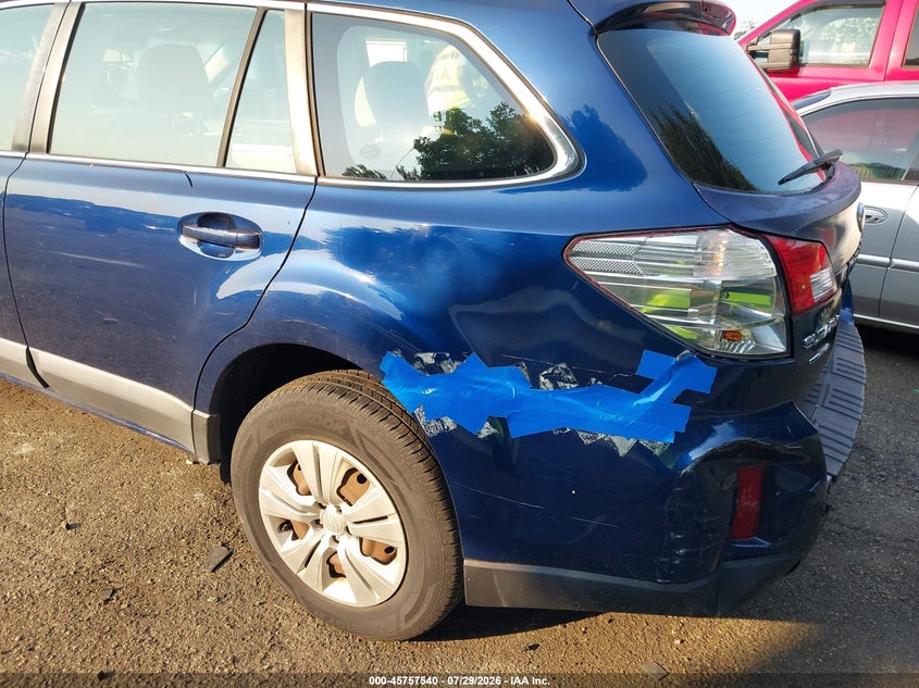 2010 Subaru Outback VIN 4S4BRCACXA3311505 IAAI salvage auction — NORMAL WEAR, Clear (North Carolina), sold $525 on 2026-08-29 (photo 6)
