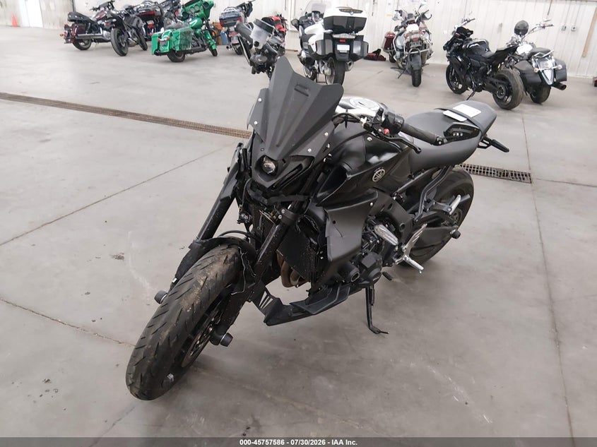 2022 Yamaha Mt VIN JYARN71E3NA002981 IAAI salvage auction — FRONT END, Salvage (Minnesota), sold $3,650 on 2026-09-29 (photo 2)