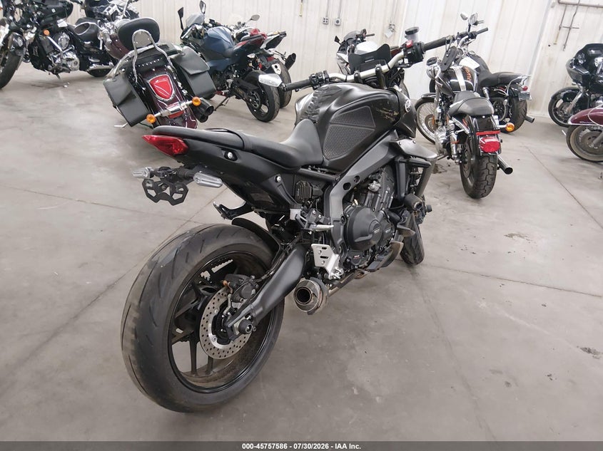2022 Yamaha Mt VIN JYARN71E3NA002981 IAAI salvage auction — FRONT END, Salvage (Minnesota), sold $3,650 on 2026-09-29 (photo 4)