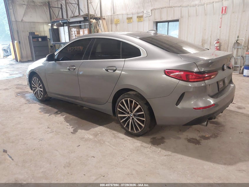 2022 BMW 2er VIN WBA73AK04N7K89999 IAAI salvage auction — FRONT & REAR, Salvage Title, sold $6,400 on 2026-08-19 (photo 3)