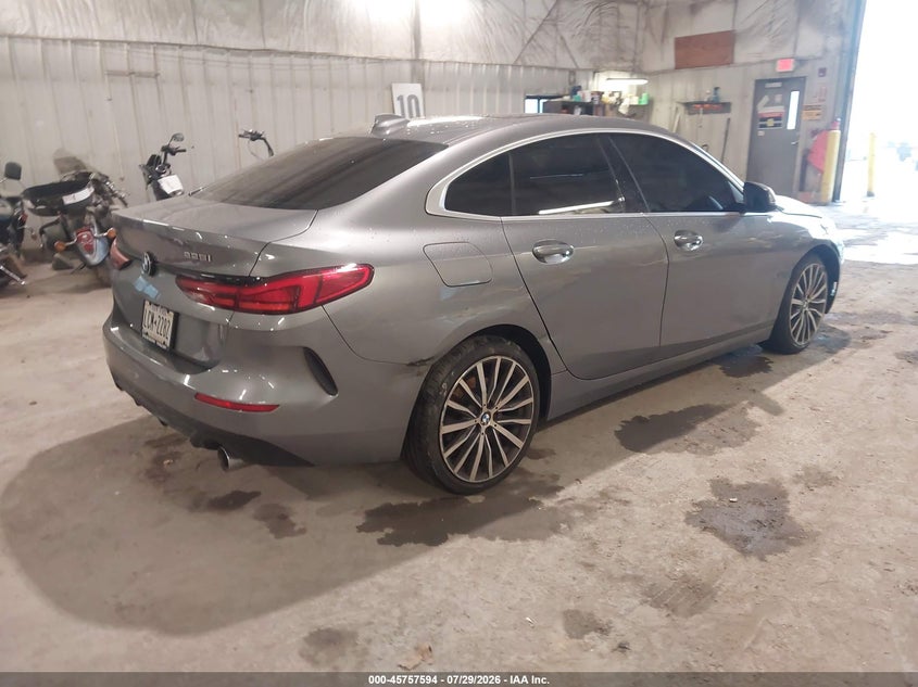 2022 BMW 2er VIN WBA73AK04N7K89999 IAAI salvage auction — FRONT & REAR, Salvage Title, sold $6,400 on 2026-08-19 (photo 4)