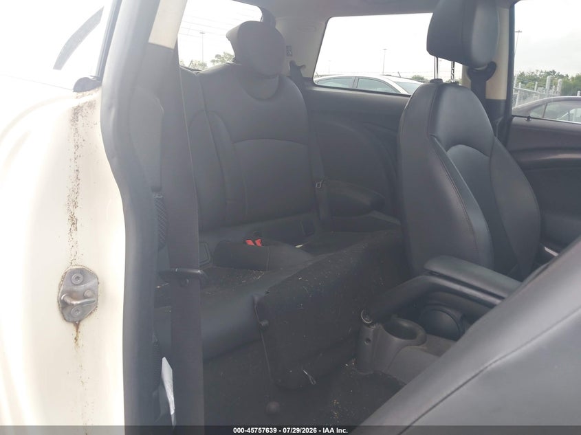 2013 Mini Hard top VIN WMWSV3C56DT391787 IAAI salvage auction — NORMAL WEAR, Clear (Tennessee), sold $725 on 2026-08-27 (photo 8)