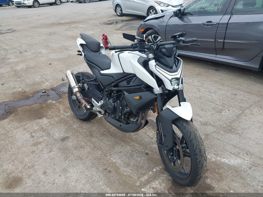 2024 Cf moto 450nk VIN LCEPESLB7R6000158 IAAI salvage auction — REAR END, Wait Title, sold $500 on 2026-09-22 (photo 1)