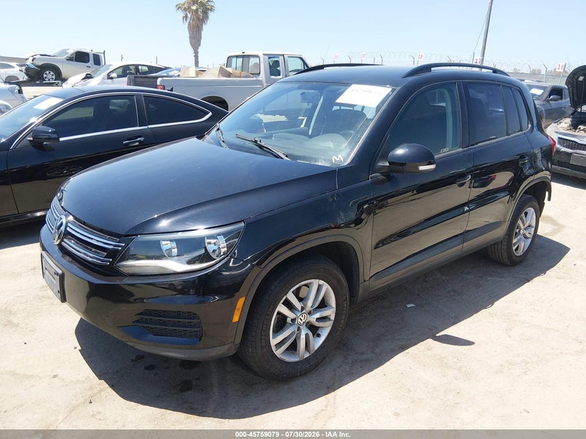2015 Volkswagen Tiguan VIN WVGAV7AXXFW566632 IAAI salvage auction — REAR END, Wait Title, sold $875 on 2026-08-12 (photo 2)