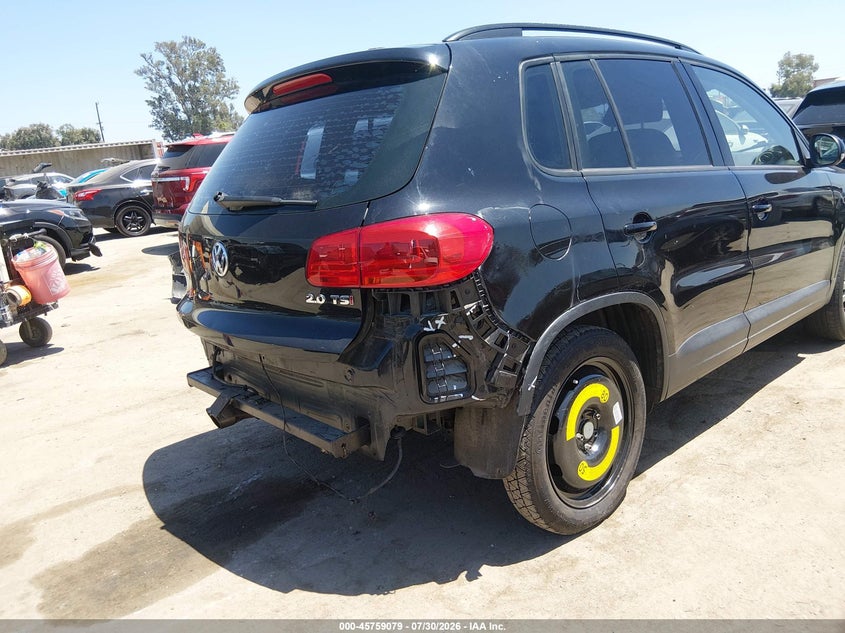 2015 Volkswagen Tiguan VIN WVGAV7AXXFW566632 IAAI salvage auction — REAR END, Wait Title, sold $875 on 2026-08-12 (photo 6)