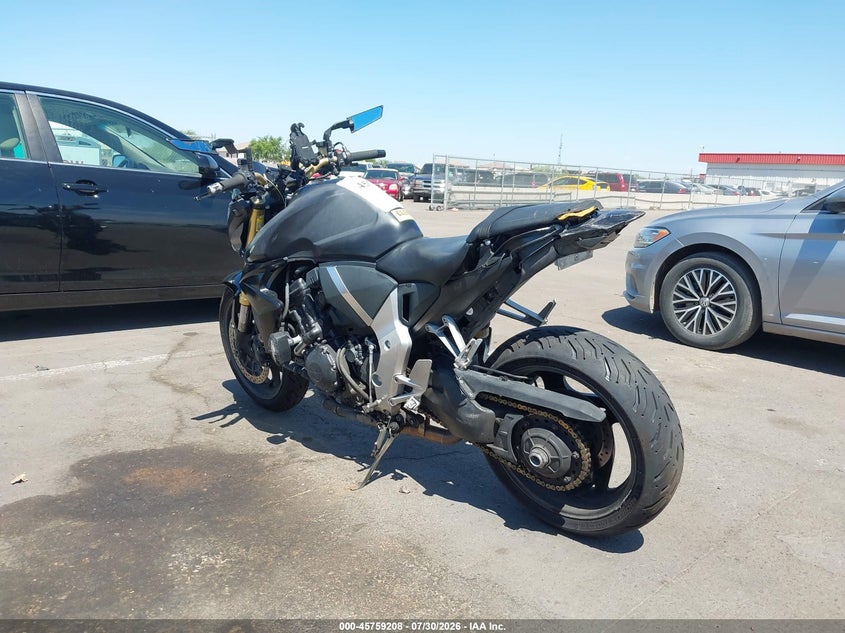 2011 Honda Cb1000 VIN ZDCSC6019BF200265 IAAI salvage auction — LEFT REAR, Salvage (Arizona), sold $1,200 on 2026-08-18 (photo 3)