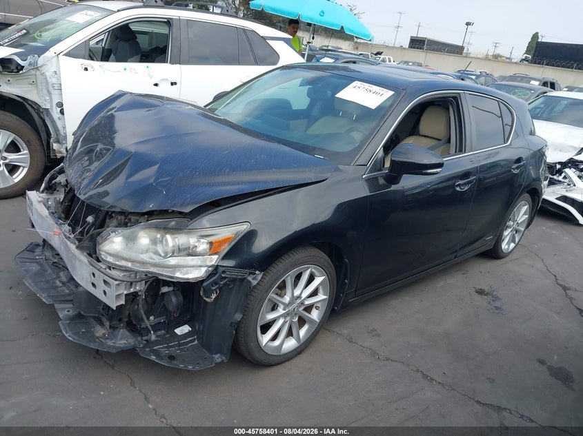2013 Lexus Ct VIN JTHKD5BH1D2162547 IAAI salvage auction — FRONT END, Wait Title, sold $2,350 on 2026-09-04 (photo 2)