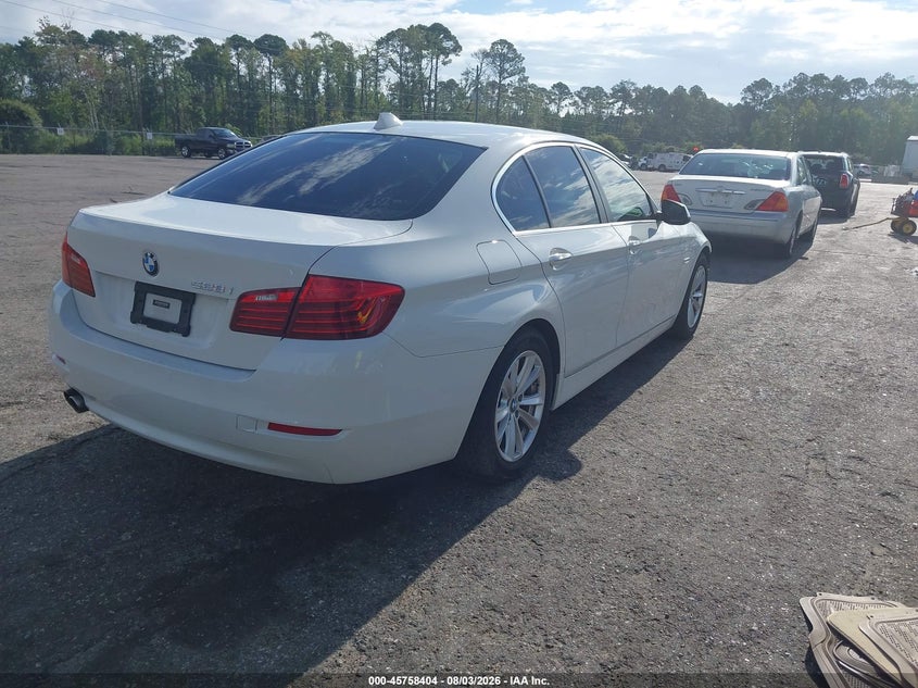 2015 BMW 5er VIN WBA5A5C58FD516872 IAAI salvage auction — FRONT END, Rebuildable (Florida), sold $3,600 on 2026-08-25 (photo 4)