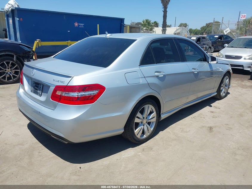 2012 Mercedes-benz VIN WDDHF2EB7CA575207 IAAI salvage auction — UNDERCARRIAGE, Salvage (California), sold $1,100 on 2026-08-03 (photo 4)