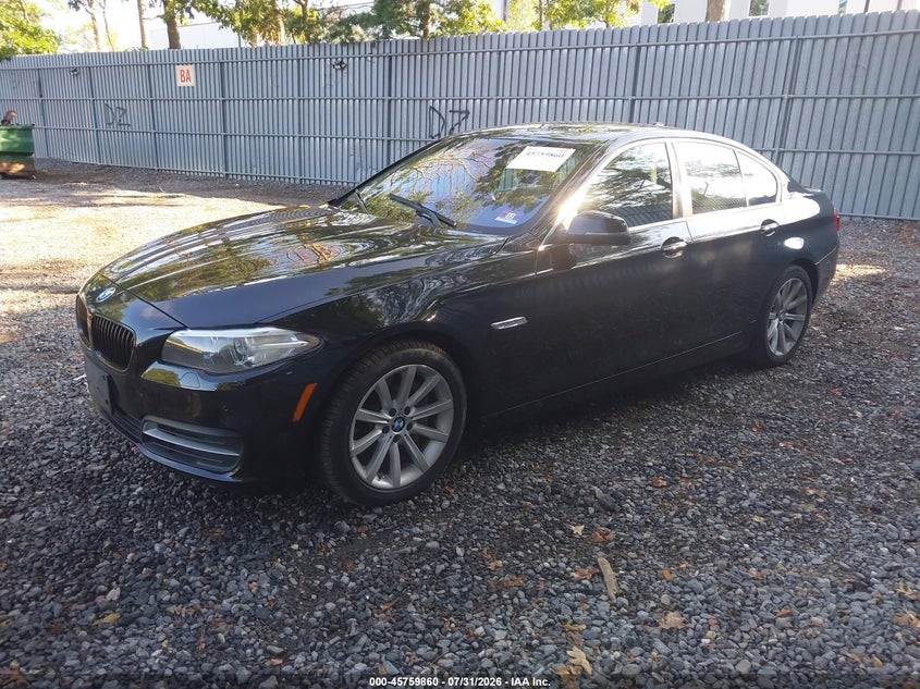 2014 BMW 5er VIN WBA5B3C51ED535134 IAAI salvage auction — NORMAL WEAR, Clear (New Jersey), sold $3,900 on 2026-08-12 (photo 2)