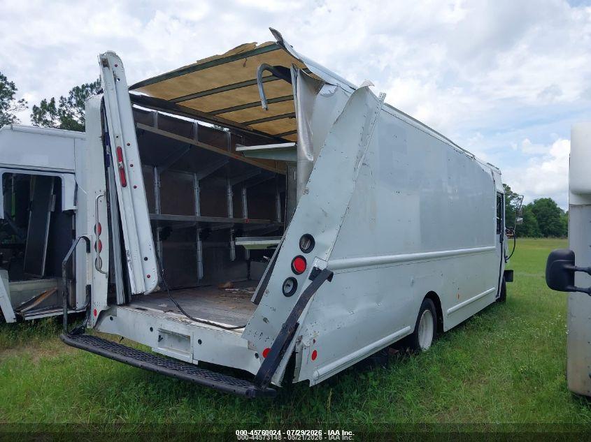 2021 Freightliner Mt55g VIN 4UZAC3EA9MCMN2463 IAAI salvage auction — ROLLOVER, Rebuildable (Florida), sold $325 on 2026-08-13 (photo 4)
