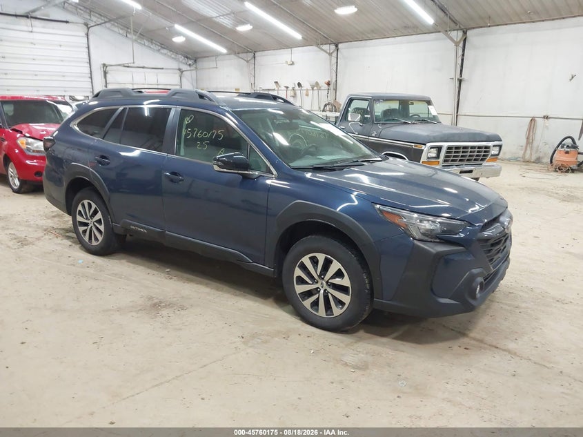2025 Subaru Outback VIN 4S4BTACC2S3120441 — IAAI salvage auction photo