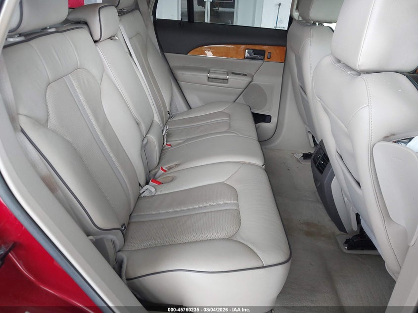 2014 Lincoln Mkx VIN 2LMDJ8JK9EBL08609 IAAI salvage auction — RIGHT SIDE, Salvage Title, sold $875 on 2026-09-01 (photo 8)