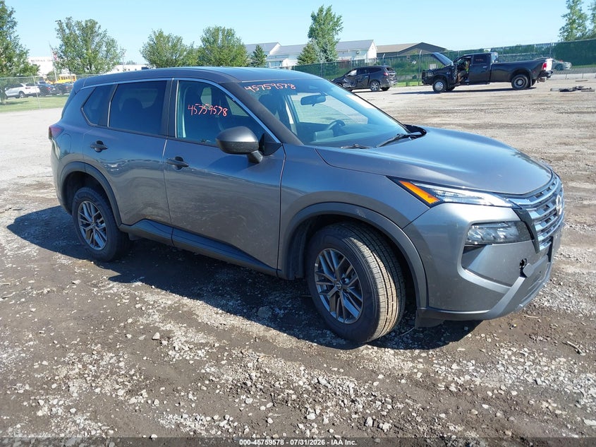 2025 Nissan Rogue sport VIN 5N1BT3AB2SC836634 IAAI salvage auction — LEFT FRONT, Clear (New York), sold $9,000 on 2026-08-11 (photo 1)