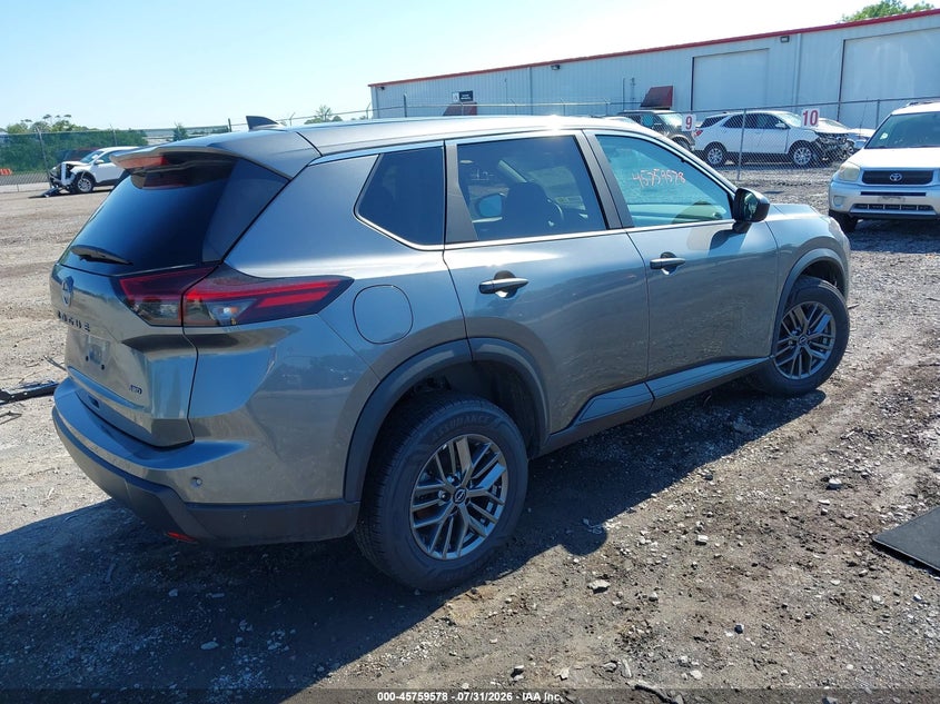 2025 Nissan Rogue sport VIN 5N1BT3AB2SC836634 IAAI salvage auction — LEFT FRONT, Clear (New York), sold $9,000 on 2026-08-11 (photo 4)