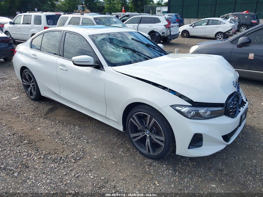 2023 BMW 3er VIN 3MW89FF08P8D12728 IAAI salvage auction — FRONT END, Salvage Title, sold $14,500 on 2026-08-25 (photo 1)