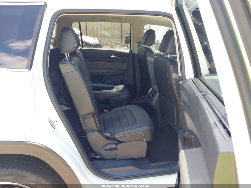 2022 Volkswagen Atlas VIN 1V2FR2CA7NC513198 IAAI salvage auction — FRONT END, Salvage Title, sold $7,150 on 2026-08-24 (photo 8)