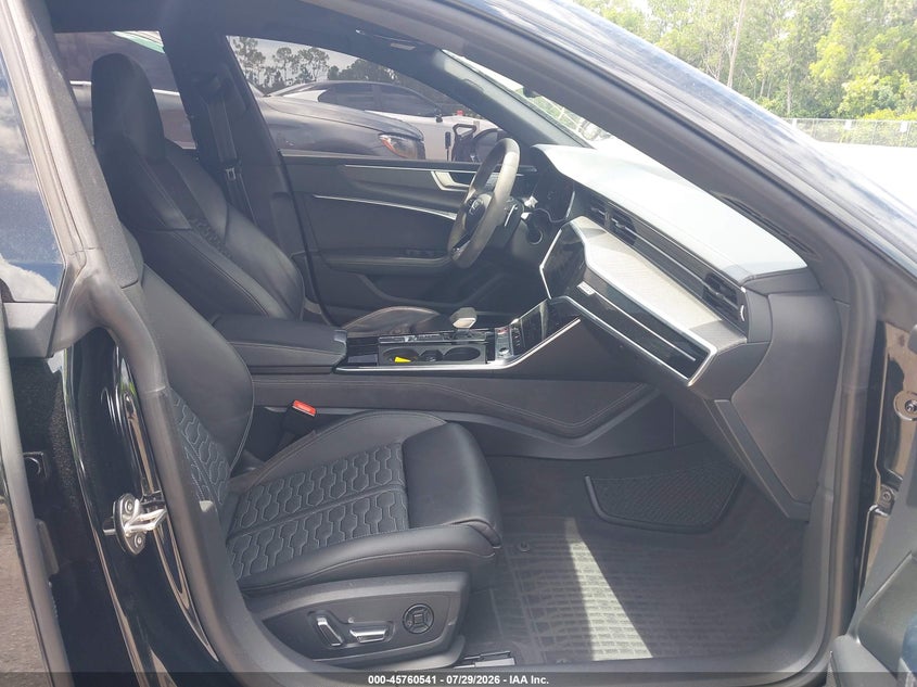 2022 Audi Rs7 VIN WUAPCBF21NN901126 IAAI salvage auction — FRONT END, Salvage Title, sold $42,000 on 2026-08-17 (photo 5)
