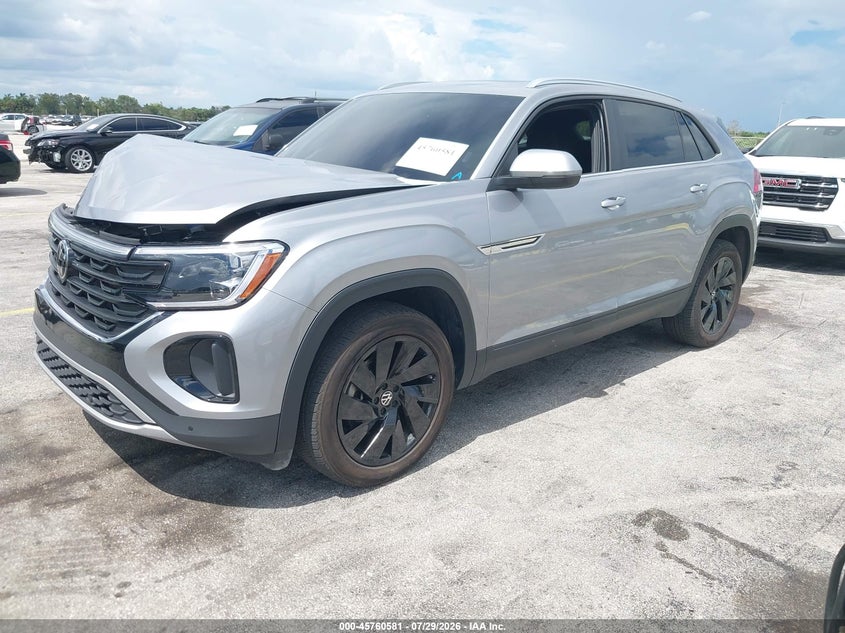 2025 Volkswagen Atlas cross sport VIN 1V2KE2CA1SC229815 IAAI salvage auction — RIGHT FRONT, Salvage Title, sold $14,275 on 2026-08-12 (photo 2)