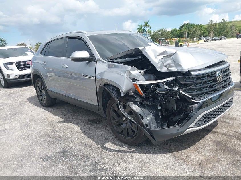2025 Volkswagen Atlas cross sport VIN 1V2KE2CA1SC229815 IAAI salvage auction — RIGHT FRONT, Salvage Title, sold $14,275 on 2026-08-12 (photo 6)