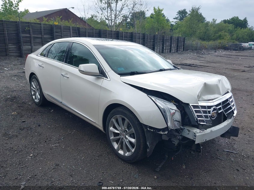 2014 Cadillac Xts VIN 2G61M5S35E9130367 IAAI salvage auction — FRONT END, Salvage Title, sold $1,600 on 2026-08-21 (photo 1)