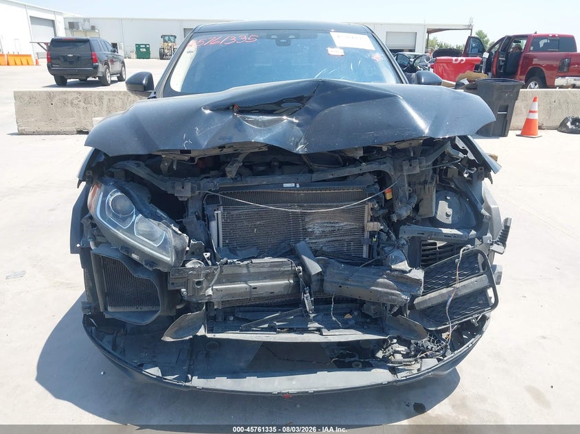 2020 Jaguar F-pace VIN SADCJ2FX1LA622037 IAAI salvage auction — FRONT END, Salvage Title, sold $2,000 on 2026-09-24 (photo 6)